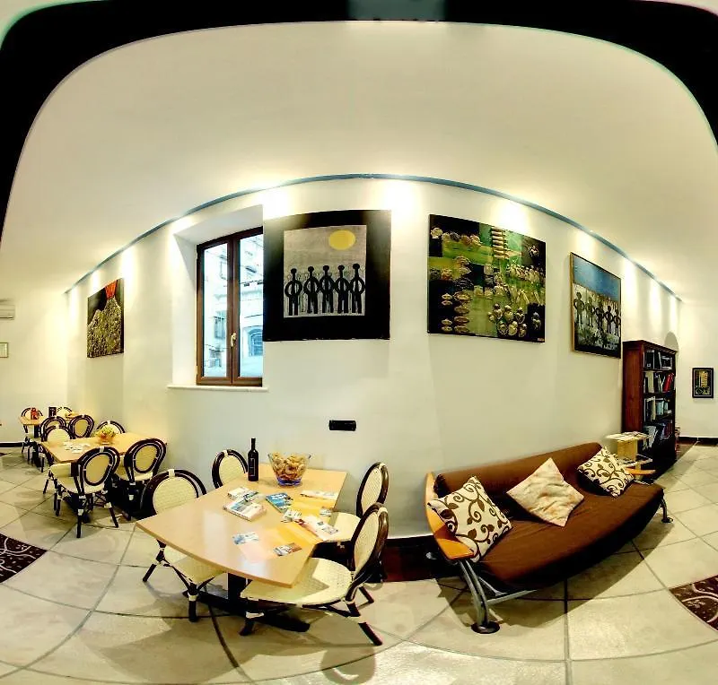Bed and Breakfast Casa Del Monacone à Naples 2*,